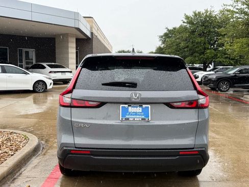 Used 2026 Honda CR-V LX image 4