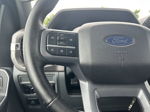 Used 2025 Ford F150 XLT w/ Equipment Group 301A Standard AWD/4WD image 18