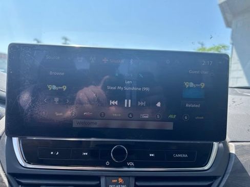 Used 2023 Nissan Altima 2.5 SL AWD/4WD image 17