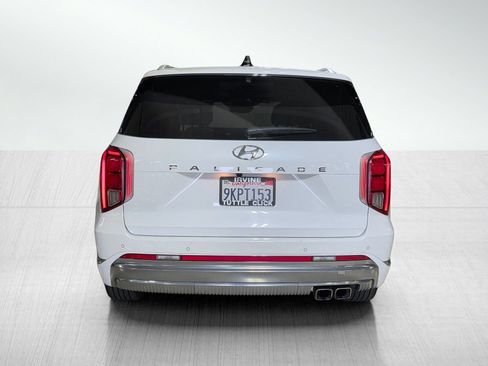 Used 2024 Hyundai Palisade Calligraphy image 6