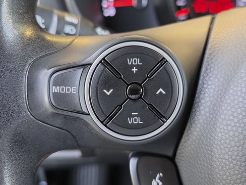 Used 2017 Kia Soul w/ Convenience Package FWD image 19