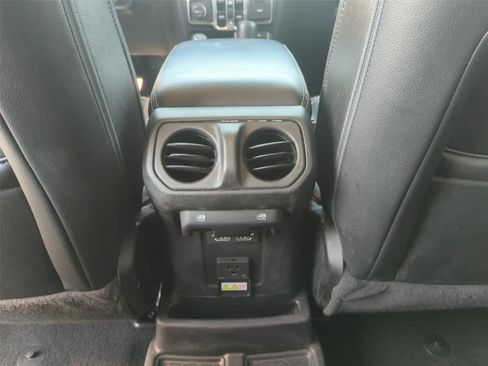 Used 2023 Jeep Wrangler Unlimited Sahara w/ Cold Weather Group AWD/4WD image 27