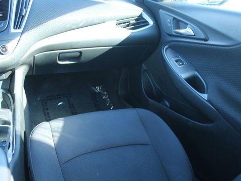 Certified 2023 Chevrolet Malibu LT image 16