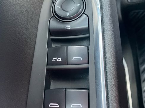 Used 2025 Chevrolet Silverado 1500 LT image 13