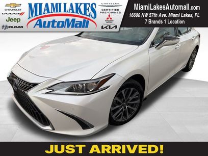Used 2022 Lexus ES 300h 300h
