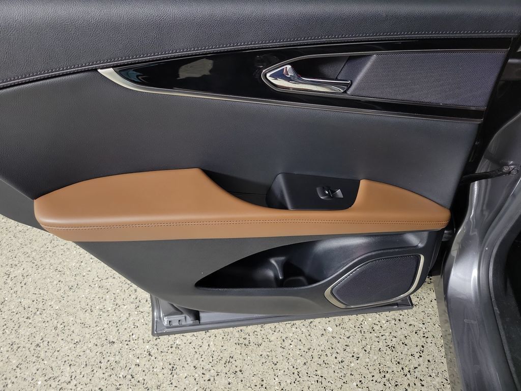 Certified 2022 Lincoln Nautilus Reserve AWD/4WD image 16