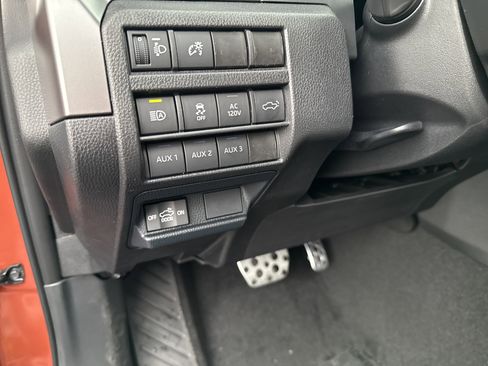 New 2025 Toyota Tacoma TRD Sport image 17