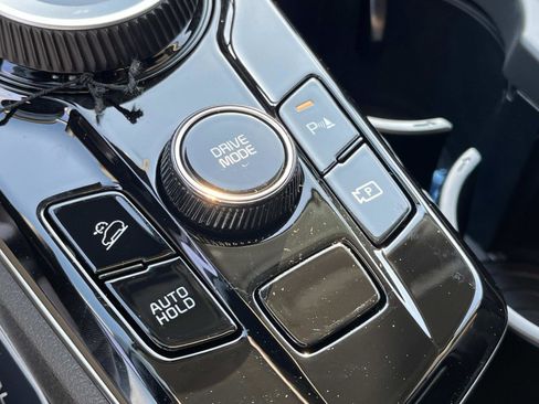 New 2025 Kia Sportage LX image 26