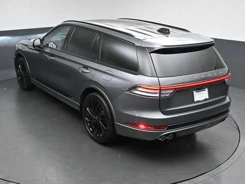 Certified 2025 Lincoln Aviator Reserve w/ Equipment Group 201A AWD/4WD image 44
