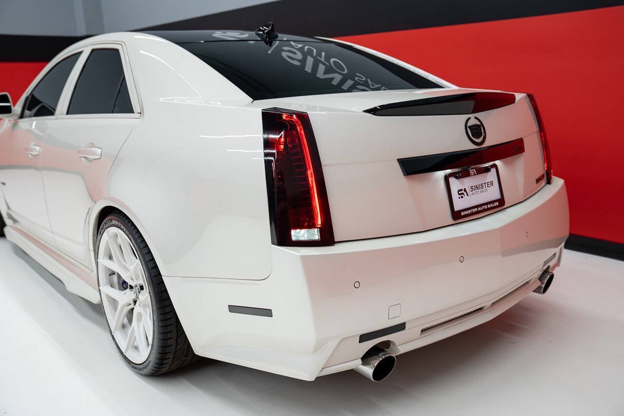 Used 2013 Cadillac CTS V RWD image 27