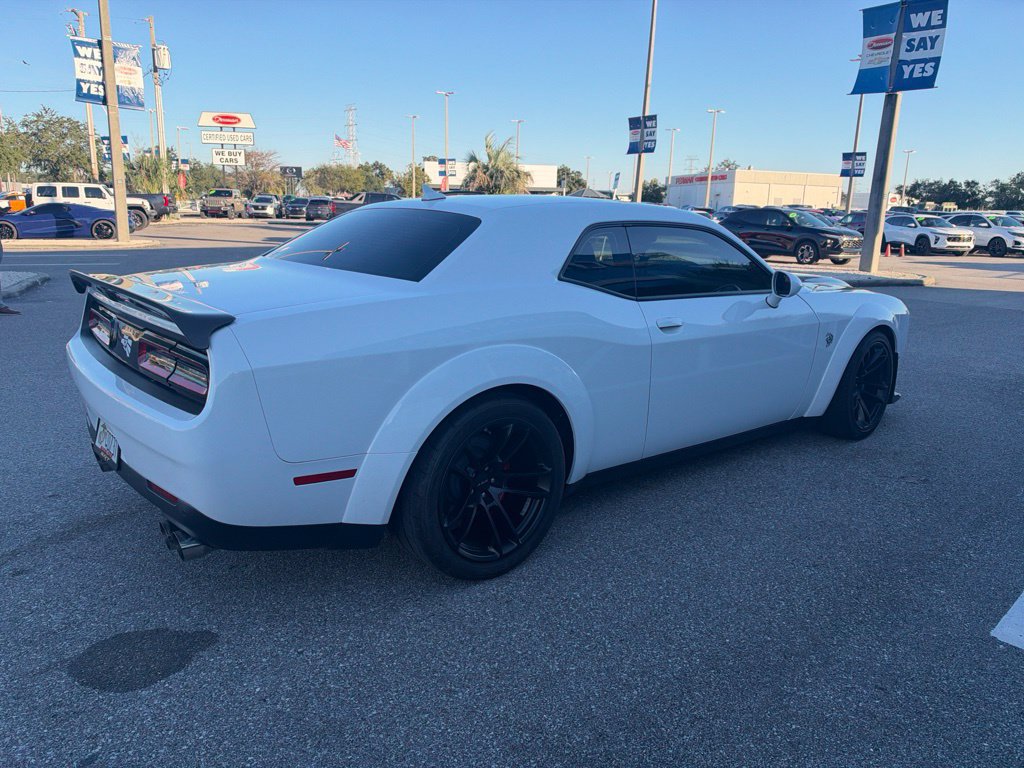 Used 2023 Dodge Challenger SRT Hellcat RWD image 4