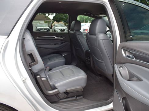 Used 2022 Buick Enclave Premium FWD image 40