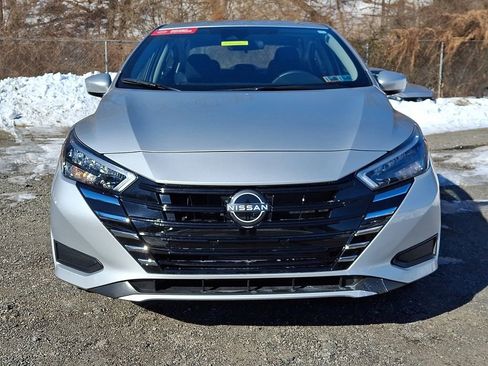 Certified 2025 Nissan Versa SV w/ Trunk Package image 3