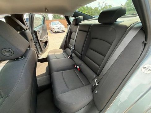 Used 2024 Chevrolet Malibu LT FWD image 20