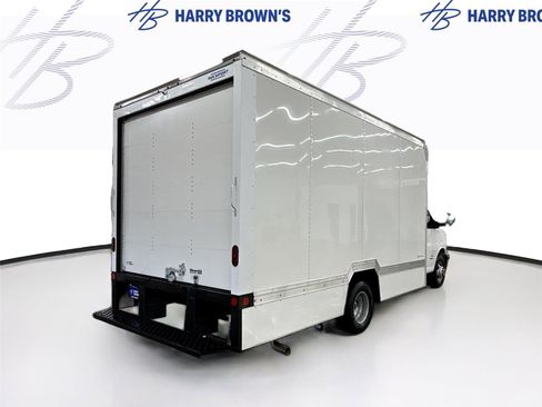 New 2026 GMC Savana 4500 4500 VAN 159 w/ Driver Convenience Package image 20