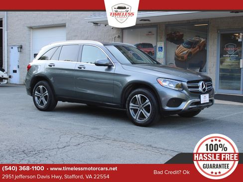Used 2018 Mercedes-Benz GLC 300 4MATIC image 1