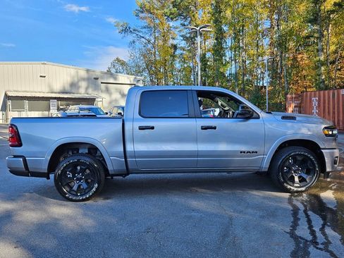 New 2026 RAM 1500 Big Horn AWD/4WD image 12