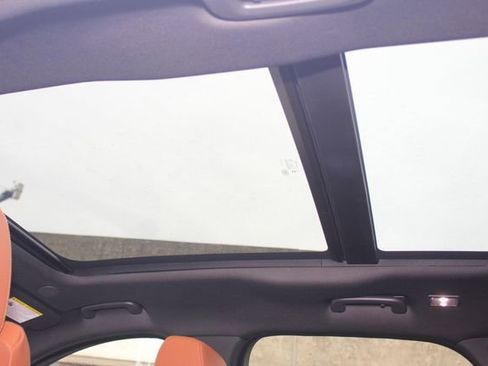 New 2026 Jaguar F-PACE R-Dynamic S image 23