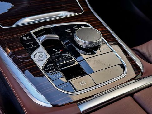 New 2026 BMW X5 sDrive40i w/ Parking Assistance Package image 16