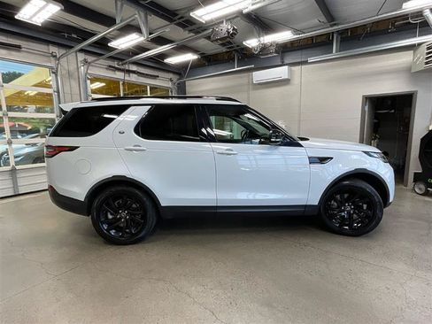 Used 2019 Land Rover Discovery HSE AWD/4WD image 6
