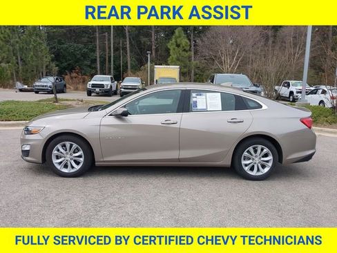 Used 2025 Chevrolet Malibu LT FWD image 10