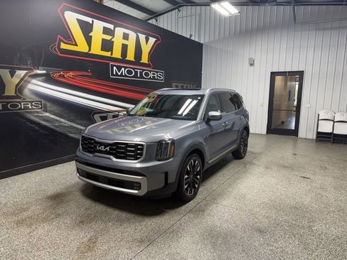 Used 2023 Kia Telluride SX Prestige AWD/4WD image 1