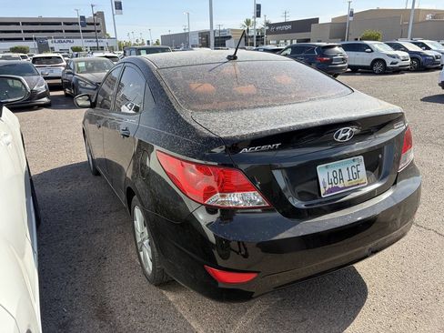 Used 2012 Hyundai Accent GLS w/ Premium Pkg 3 FWD image 7