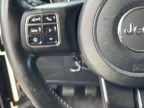 Used 2012 Jeep Wrangler Unlimited Sport AWD/4WD image 15