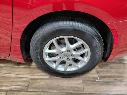 Certified 2025 Chrysler Pacifica Select FWD image 25