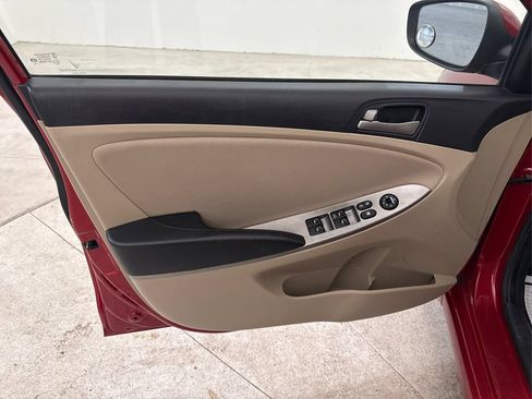 Used 2017 Hyundai Accent SE FWD image 34