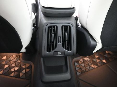New 2026 BMW X1 xDrive28i w/ Convenience Package AWD/4WD image 18