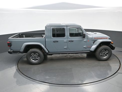New 2026 Jeep Gladiator Mojave AWD/4WD image 26