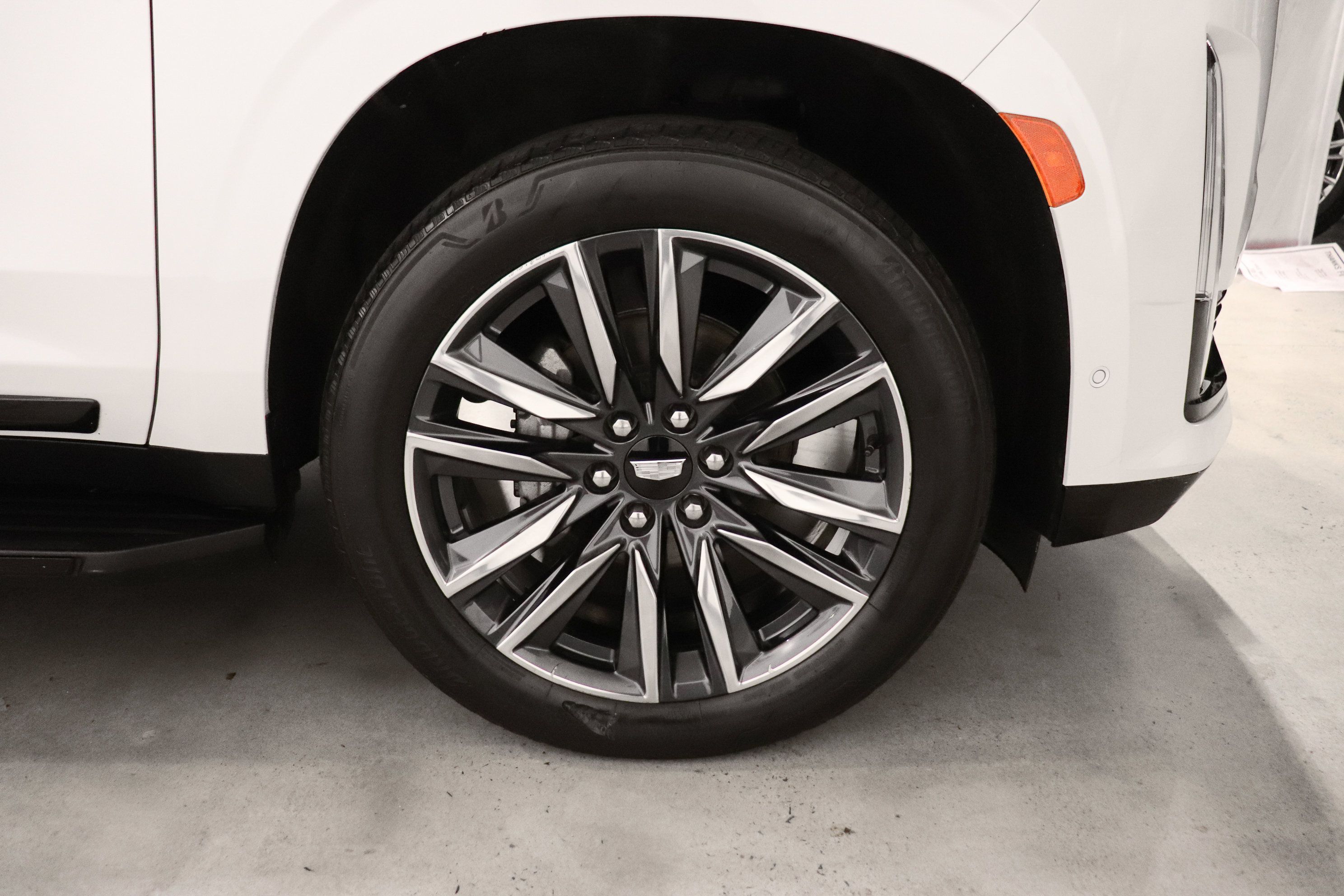 Used 2021 Cadillac Escalade Sport AWD/4WD image 9