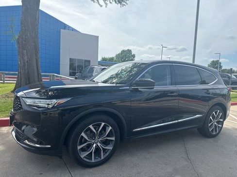 Used 2024 Acura MDX FWD w/ Technology Package image 2
