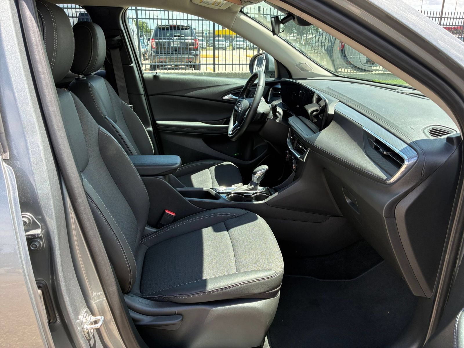 Used 2026 Buick Encore GX Preferred FWD image 34