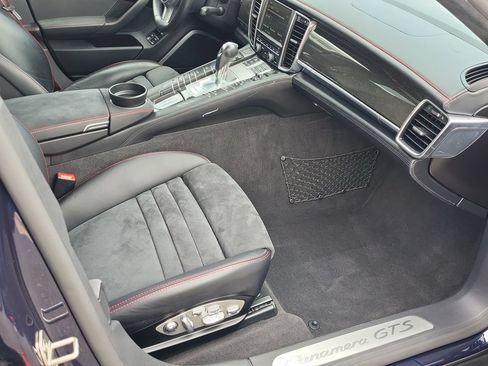 Used 2016 Porsche Panamera GTS AWD/4WD image 21