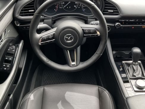 Used 2025 MAZDA MAZDA3 Hatchback w/Premium Plus Pkg AWD/4WD image 23