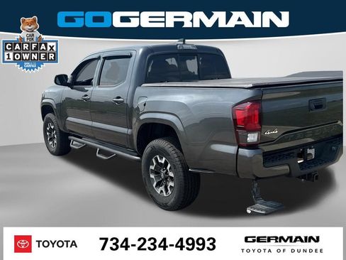 Used 2023 Toyota Tacoma SR AWD/4WD image 7
