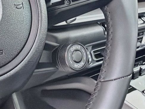 Certified 2024 Porsche 911 Carrera 4S AWD/4WD image 16