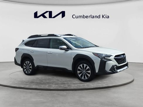 Used 2024 Subaru Outback Touring XT AWD/4WD image 7