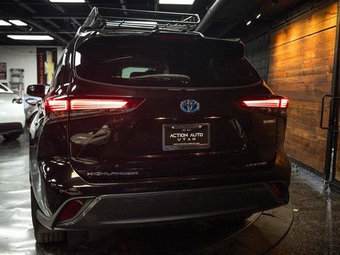 Used 2021 Toyota Highlander Limited AWD/4WD image 6
