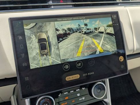 Used 2023 Land Rover Range Rover SE AWD/4WD image 29