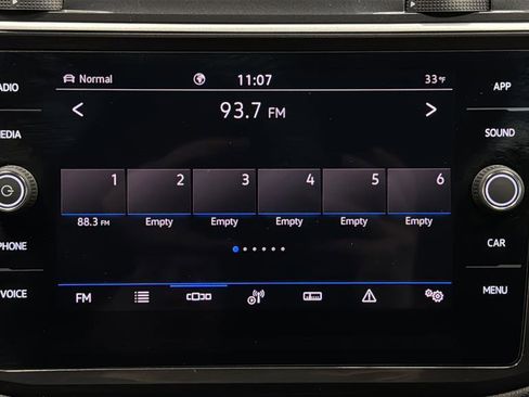 Used 2024 Volkswagen Tiguan SE R-Line image 15