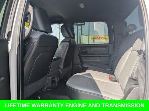 Used 2024 RAM 3500 Tradesman w/ Chrome Appearance Group AWD/4WD image 14
