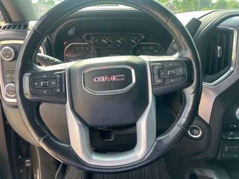 Used 2019 GMC Sierra 1500 SLT RWD image 10