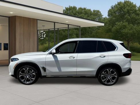 Used 2026 BMW X5 xDrive40i w/ Premium Package AWD/4WD image 13