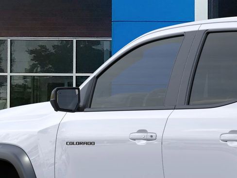 New 2026 Chevrolet Colorado ZR2 w/ Technology Package image 36