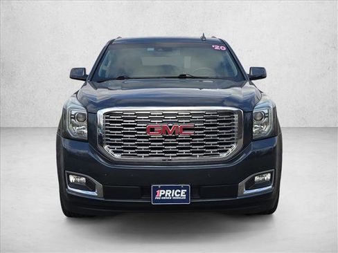 Used 2020 GMC Yukon Denali RWD image 2