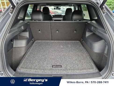 Certified 2026 Volkswagen Tiguan SE R-Line AWD/4WD image 26