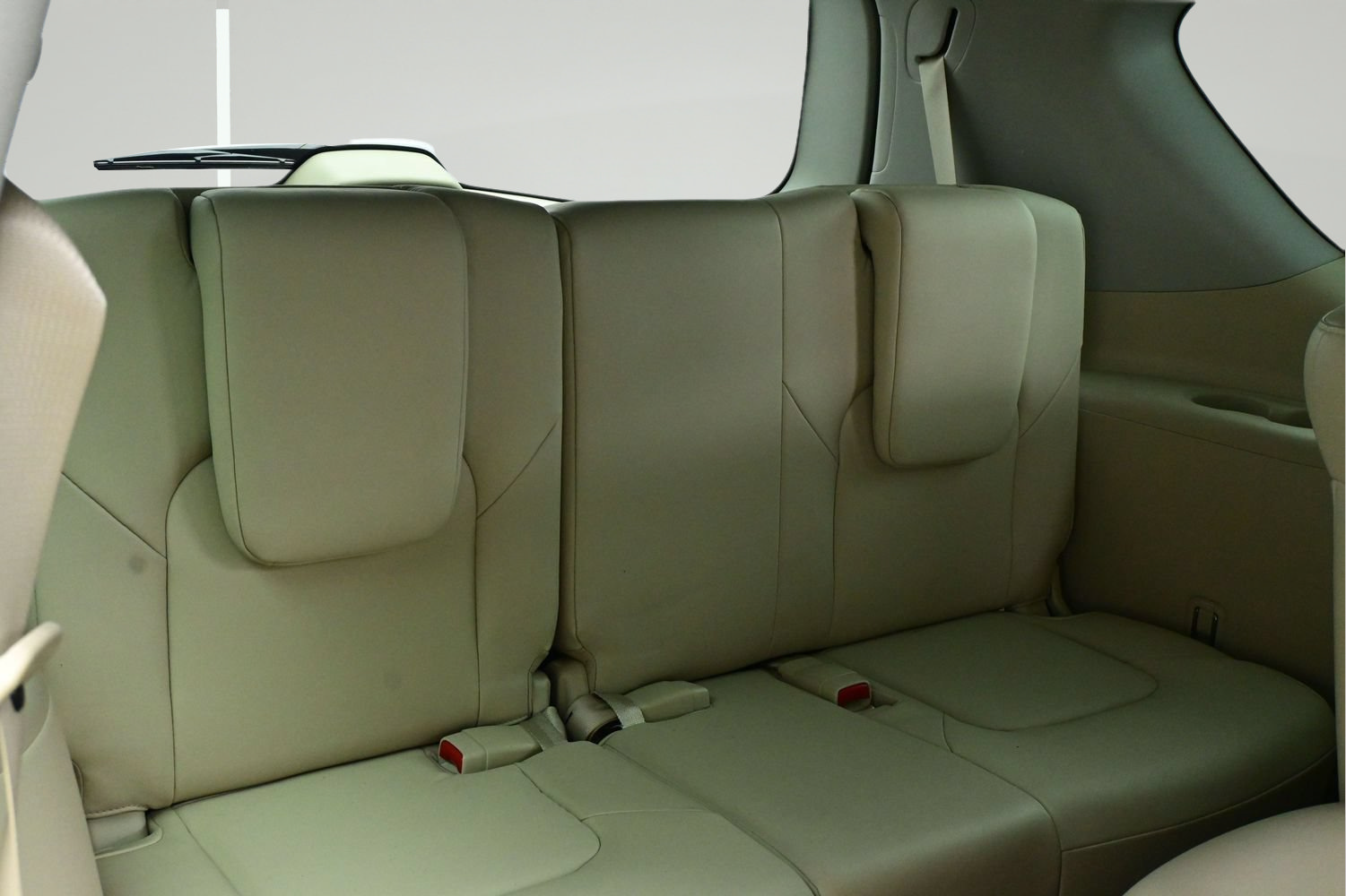 Used 2023 INFINITI QX80 Luxe w/ All-Season Package AWD/4WD image 14